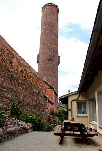 Pension Am Schrotturm Bed & Breakfast Tangermünde Eksteriør billede